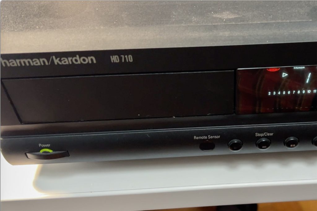 CD-Player harman kardion HD 710